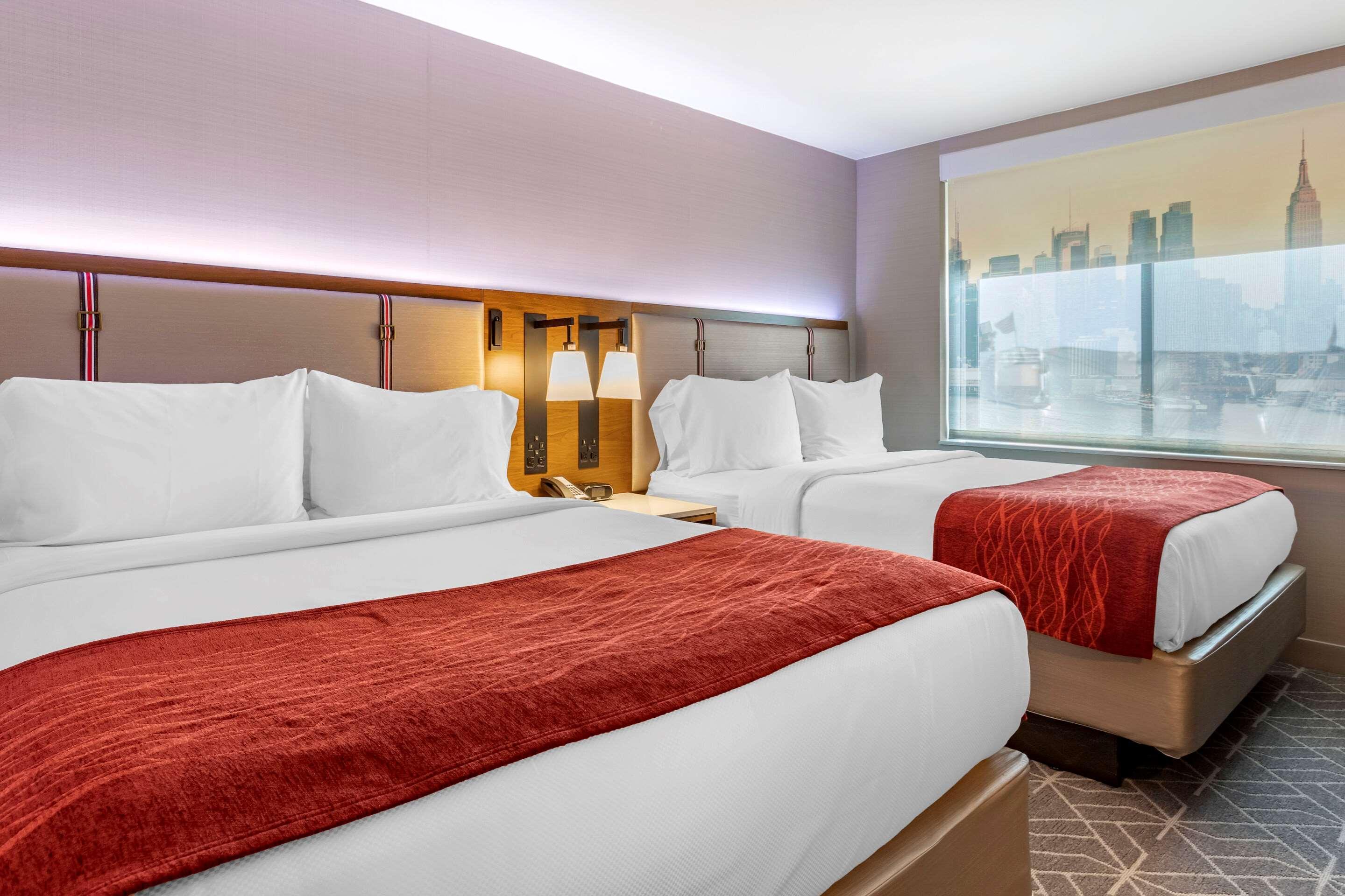 Comfort Inn Jfk Airport Нью-Йорк Экстерьер фото