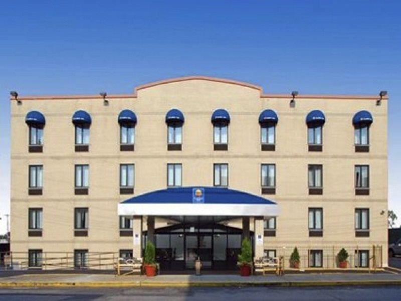 Comfort Inn Jfk Airport Нью-Йорк Экстерьер фото