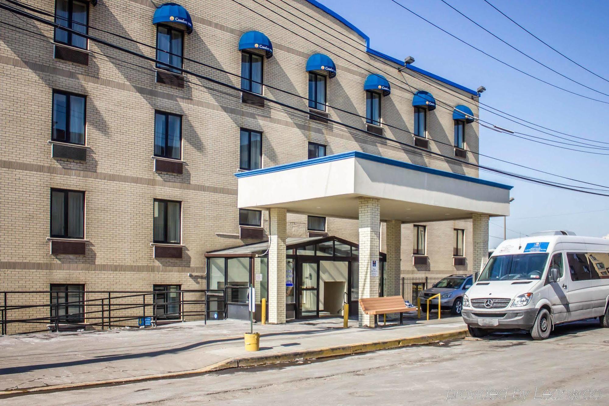 Comfort Inn Jfk Airport Нью-Йорк Экстерьер фото