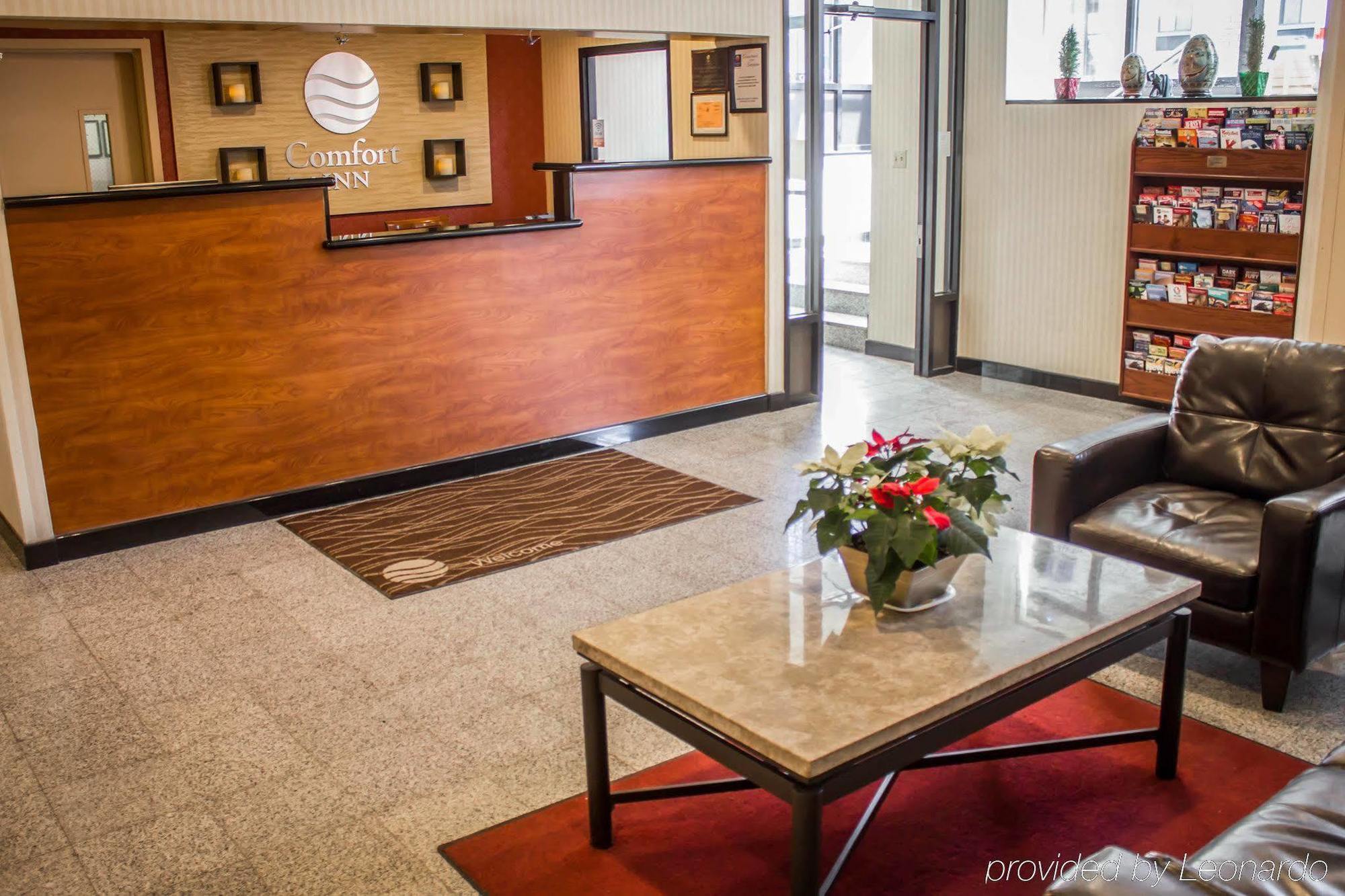Comfort Inn Jfk Airport Нью-Йорк Экстерьер фото